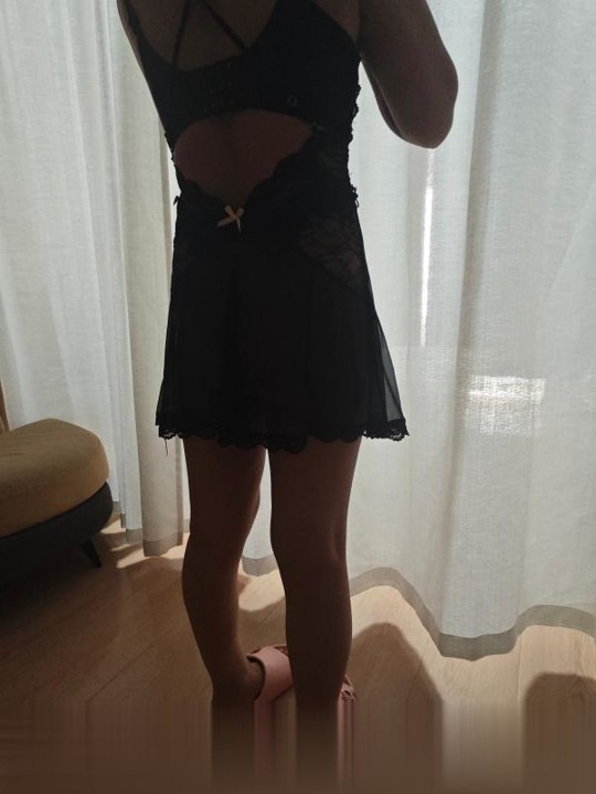 天津河东旺仔黑丝少妇-1.jpg